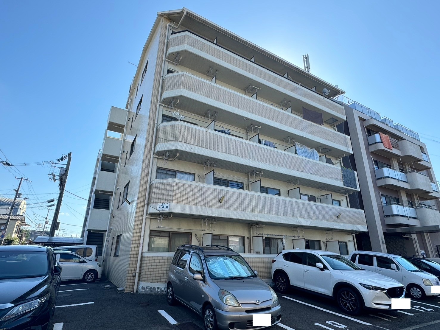 オクトワール松山土居田西館