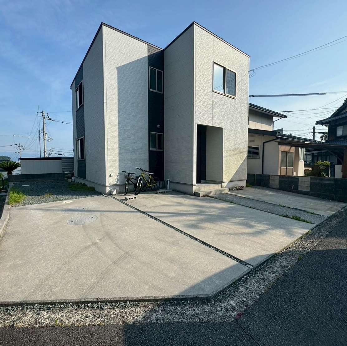 高浜町1丁目中古住宅